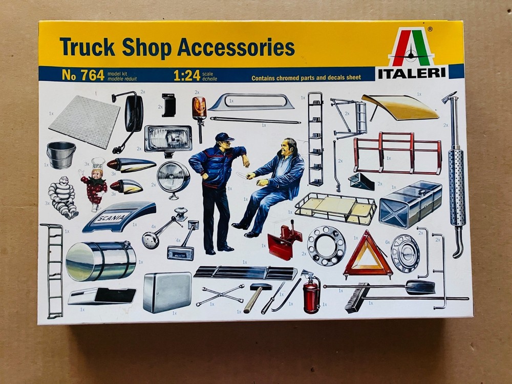 ITALERI Truck Shop Accessories Model Kit No. 764 1:24 Scale Almost Complete