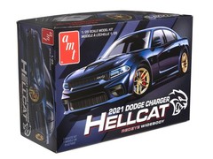 2021 Dodge Charger HellCat Redeye Widebody 1:25 Scale Model Kit by AMT