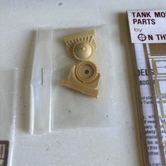 Heller Humbrol 81132 Hotchkiss H-35 Model 1:35 SEALED Part Extra Photo Etch Kits