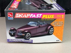 OPEN BOX AMT ERTL Snap Fast Plus Skill Level 1 PLYMOUTH PROWLER 1/25 Model Kit