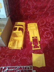 M32A Complete Monogram 1:24 2254 Camaro Z-28 Rare Model Kit 1979 yellow