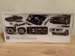 Revell 4446 ’85 Oldsmobile 442/Fe3-x Model Kit Show Car Special 1:25
