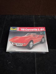 VINTAGE 1988 Revell 1:25 1968 ‘68 Corvette L-88 Model New Sealed