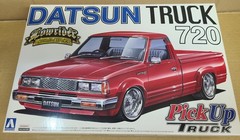 Aoshima 1/24 Datsun Truck 720 Lowrider Pick Up Truck Nissan Plastic Model Kit