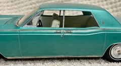 Vintage 1968 AMT Annual Screw Chassis 1968 Lincoln Continental. Old Build. Offer