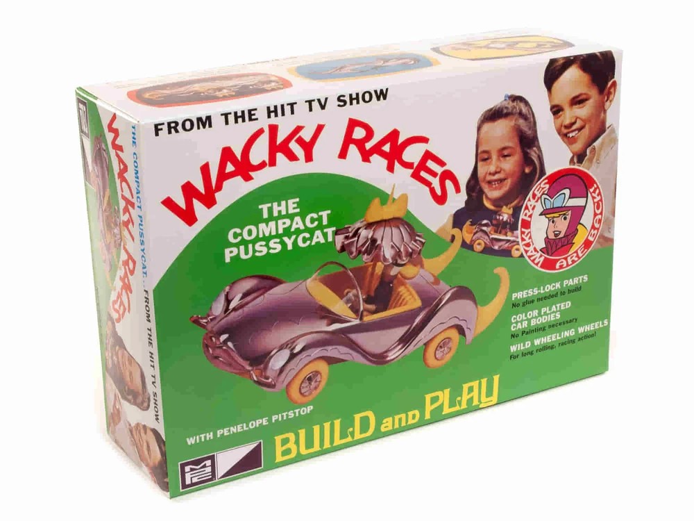 MPC Wacky Races The Compact Pussycat Car Model Kit – Snap Together MPC934/12