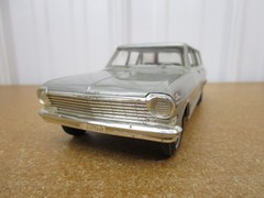 1963 Chevrolet Nova wagon 1/25 dealer promo car silver RZ model Chevy II station