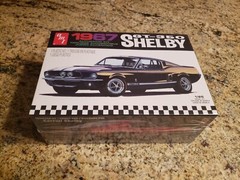 AMT 1/25 1967 Shelby GT350 Black Plastic Model Kit AMT834/12 – New Sealed