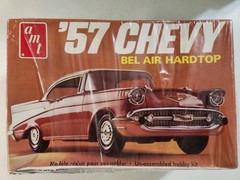 AMT ’57 Chevy Bel Air Hardtop Model Car Kit 1:25 ~ NEW