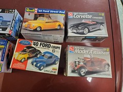 AMT Ertl Model Kits Revell