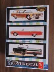 AMT 1/25 ’65 LINCOLN CONTINENTAL (3 in 1 Convertible Customizing Kit) (38402)