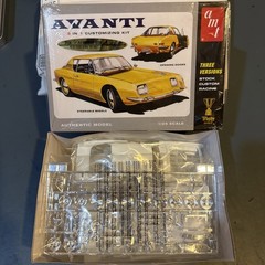 AMT Avanti 3 In 1 Special 50th Anniversary Edition 780/12 New 1/25 Trophy Series