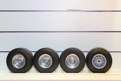V -34 1/25 scale racing, model car kits, parts dirt track tires and wheels ,