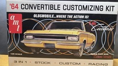 1964 Olds Cutlass F85 Conv INTERIOR & UPGRADES 1:25 AMT NEW Model Kit PARTS
