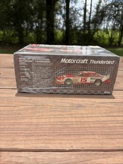 Sealed 1990 AMT ERTL MORGAN SHEPHERD MOTORCRAFT THUNDERBIRD #15 1/25 NASCAR KIT