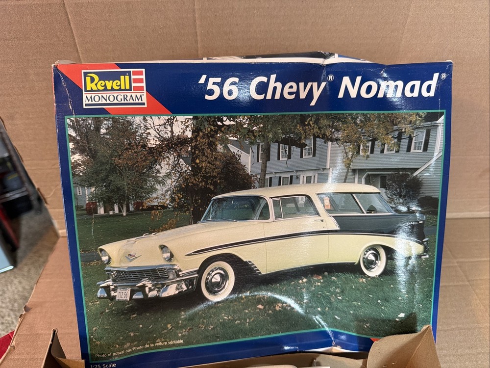 Revell Monogram 1:25 ’56 Chevy Nomad Plastic Model Kit 85-2489 Open Box Complete