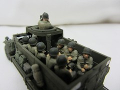 ROCO MINITANKS DBGM #278/280 US Army WWII M3 Halftrack w Crew