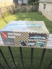 AMT 1958 Chevy Impala Plastic Model Car Kit #38209 Sealed Box 1:25 Box Dmg