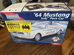 1995 Monogram 64 Mustang Indy pace car 2456 model kit, Batman Comic, New