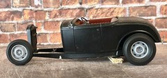 1/24 Scale: Big ‘N Little Piecrust Slicks W/ 15-inch “Divco Milk Truck” Wheels