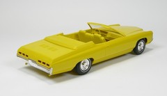 1971 Chevrolet Impala Convertible Dealer Promo Model – Sunflower Yellow