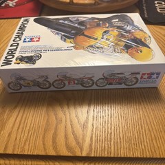 Tamiya Yamaha YZR500 Kenny Roberts 1:12 Scale Plastic Model Kit