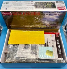 Amusing Hobby AH 35A047 1/35 KF51 Panther 4th Generation Main Battle Tank