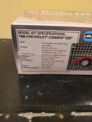 AMT ERTL 1996 Chevrolet Camaro Z28 Convertible 1:25 Scale Model Kit Red