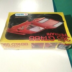 1973 FERRARI 365 GT4BB, USAIRFIX 1/24 SCALE PLASTIC MODEL KIT #8140, NEW MIB