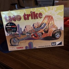 MPC Trick Trike Series Taco Trike Motorcycle 1:25 Scale Model Kit MPC893 NEW