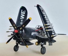 148 American fighter Corsair F4U-4 Revell 85-5248 Plastic Model kit