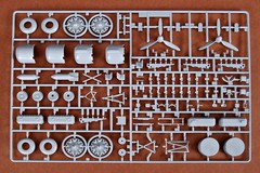 Trumpeter 1/48 02814 Fw200C-4 Condor Assembly Model Kit