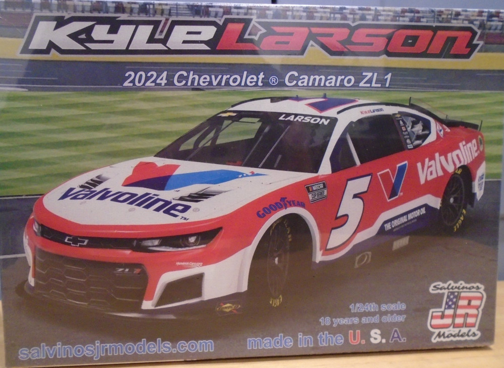 SALVINO MODELS 1/24 SCALE ’24 CHEVY CAMARO ZL1 KYLE LARSON #5 VALVOLINE NEW