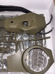 Tamiya Plastic Model US M41 Walker Bulldog Tank 1/35 #35055 Factory Sealed Parts