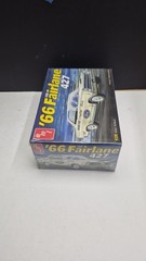 AMT 66 Ford Fairlane 427 Plastic Model Car Kit 1/25 Scale New In Box Sealed