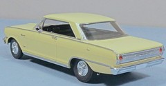 Moebius 2320 1964 Nova Super Sport Coupe Model Car Kit 1/25 Scale, White