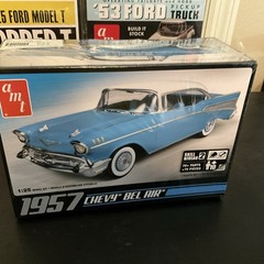 AMT 1957 Chevy Bel Air Model Car Scale 1:25 SEALED