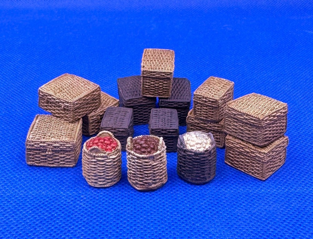 1/35th Scale Woven Baskets Resin Count # 15 Assorted TW-35235