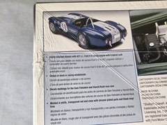 Vintage 1/24 REVELL MONOGRAM SHELBY COBRA 427 S/C with RACE OPTIONS SEALED 2004