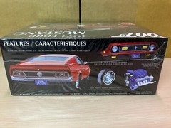 AMT 1/25 scale 1971 Ford Mustang Mach 1 model car kit – 007 Movie Car