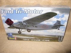 Revell Ford Tri-Motor 1:77 Scale Model Plane Kit 85-5246 New Sealed