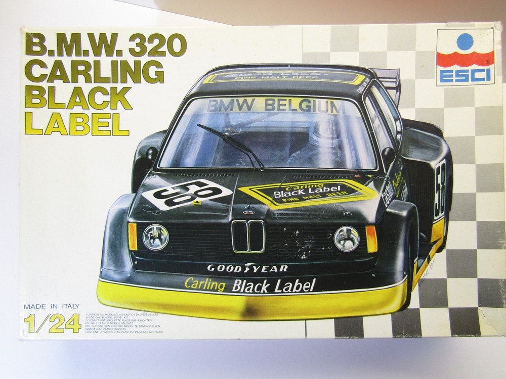 Esci 1:24 Scale BMW 320 Carling Black Label model kit # 3005 Rare Vintage