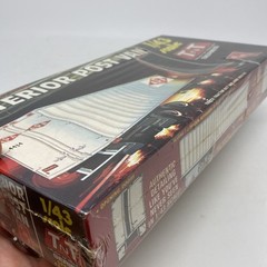 AMT T704 1/43 Scale Truck ‘n’ Trailer Fruehauf 40ft Exterior Post Van Model Kit