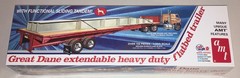 AMT Great Dane Flatbed Trailer Extendable 1:25 scale model kit 1111