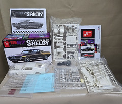 AMT 1:25 1967 Shelby Mustang GT-350 Model Car Kit 2021 New Open Box Sealed Parts