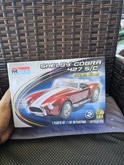 Monogram Shelby Cobra 427 S/C 1:24 Model Kit Easy Build New Sealed 2