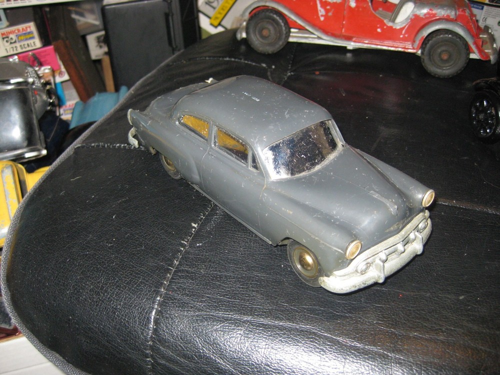 Vintage 1950s Chevrolet Promo Car bank in Dusk Gray in 1/25 scale