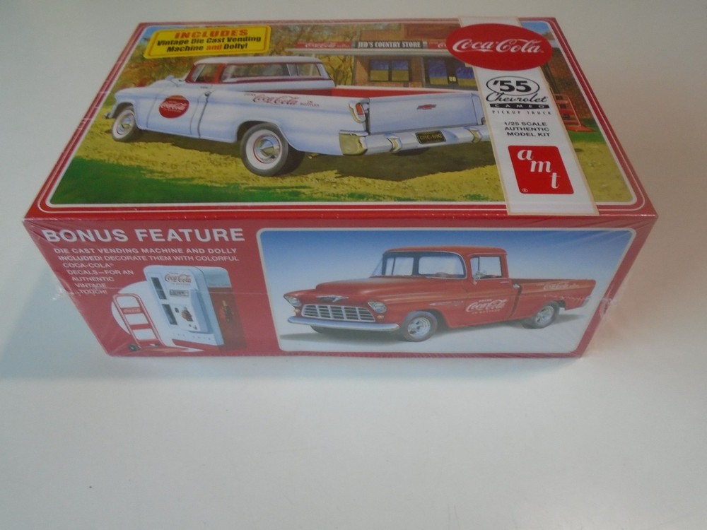 AMT Coca-Cola ’55 Chevrolet Cameo Plastic Model Kit #AMT109412 1:25 Scale