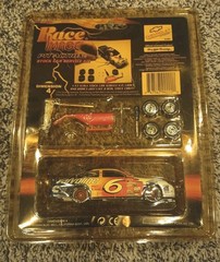 Mark Martin NASCAR Race Image Pit Action Valvoline 1:43 Diecast Car Service Kit