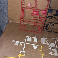 Vintage Lot Of Plastic Model Car Parts And Pieces (Lot515JY)